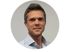 large author image oliver savill